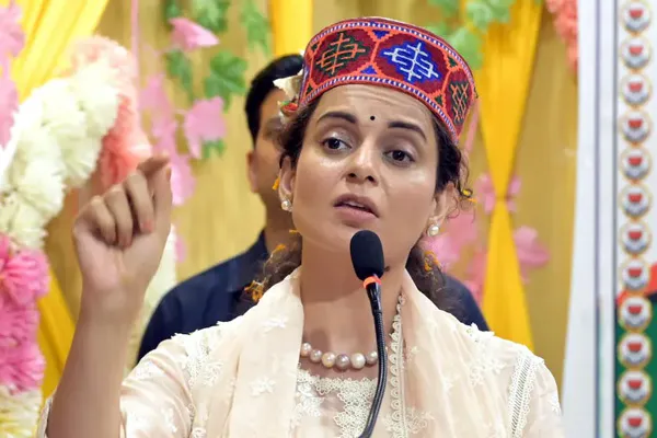 kangana ranaut says she will quit cinema if she win the election