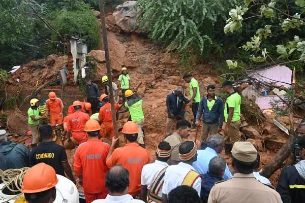 Landslide rescue operations intensify in Tiruvannamalai due to Cyclone fengal