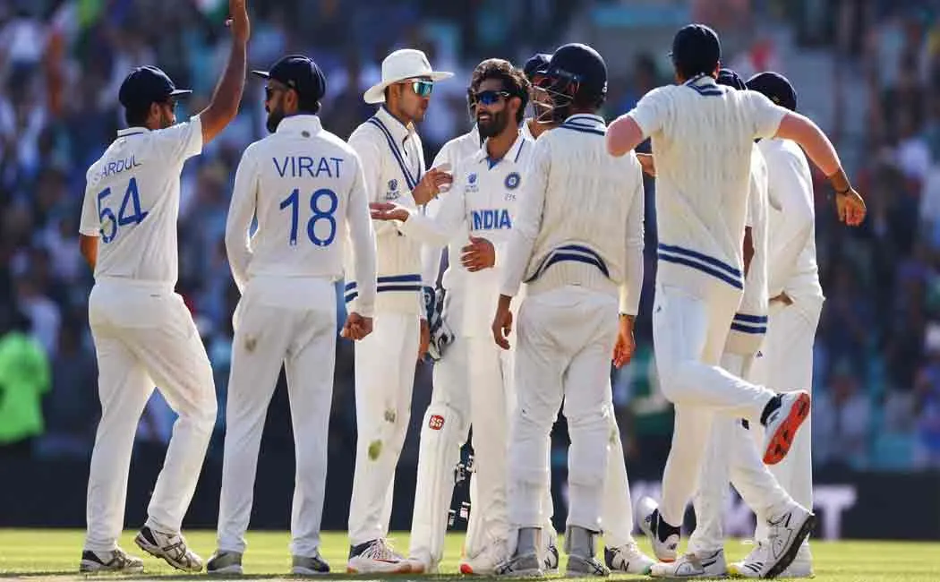 A target of 444 runs; Will India win the trophy?