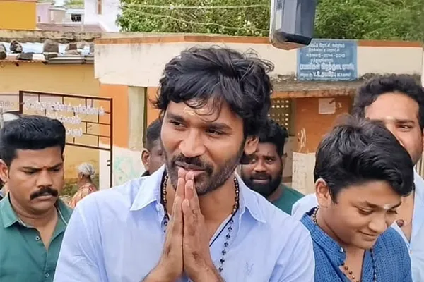dhanush visit temple for raayan success