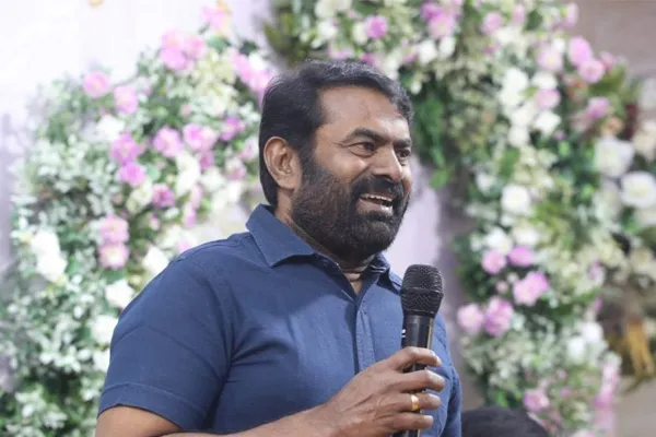 seeman as farmer in vignesh shivan movie 