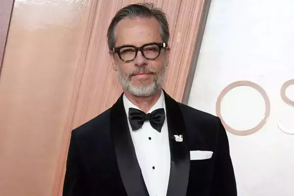 The Brutalist Actor Guy Pearce Support Of Free Palestine at oscar 2025 event