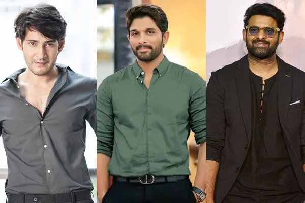 tollywood actress helps andhra and telangana flood relief
