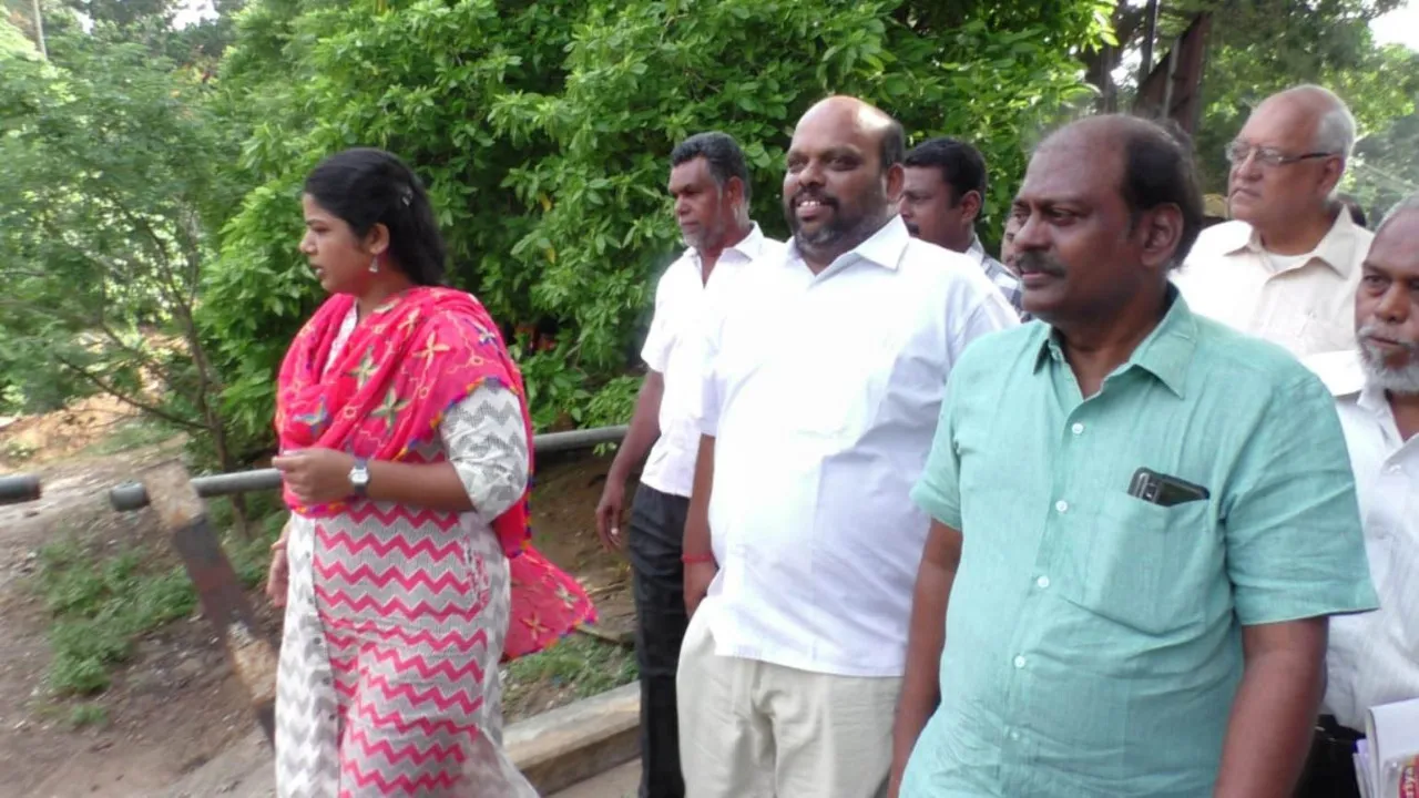  District Collector's fast move!