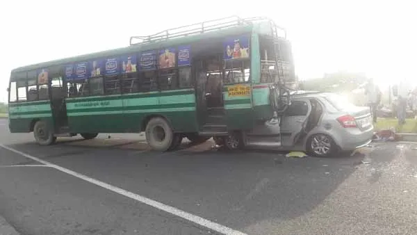 Government bus - car accident: Minister's assistant death