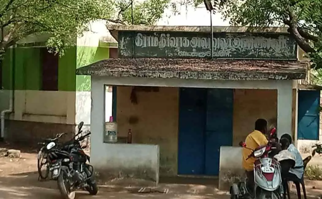 VAO taking bribe caught Department of Anti-Corruption