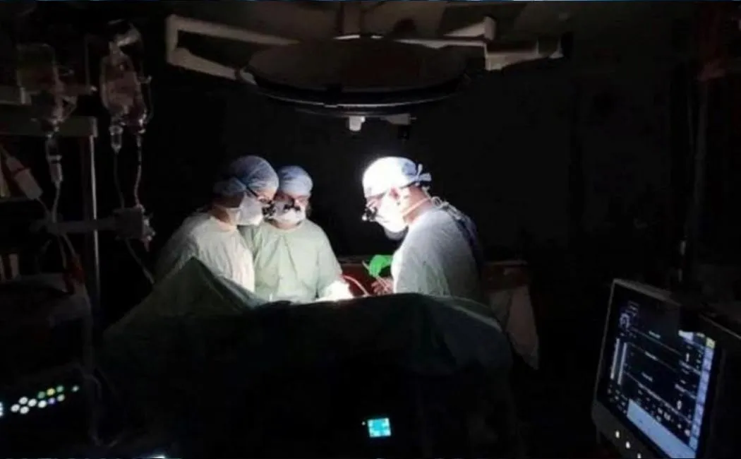 Power cut during heart surgery on child; Life saved by battery light