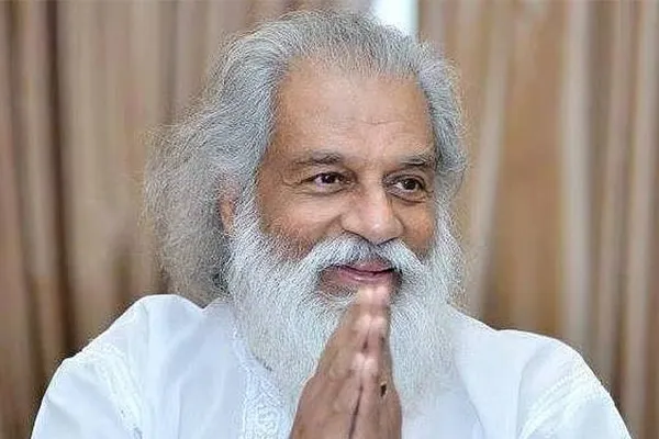 kj yesudas admitted in hospital