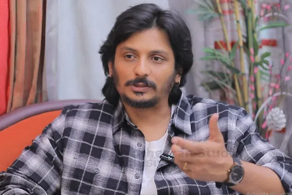 jiiva about his failures in adhathiyaa movie promotion