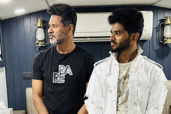 prabhu deva introduced his son in dance concert