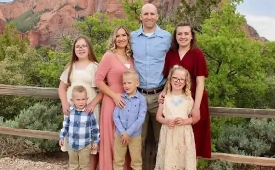 The man who 7 people including 5 children, wife, mother-in-law; He also passed away