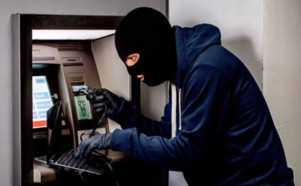 3 months course in ATM robbery; 15 days live training; Shock in U.P