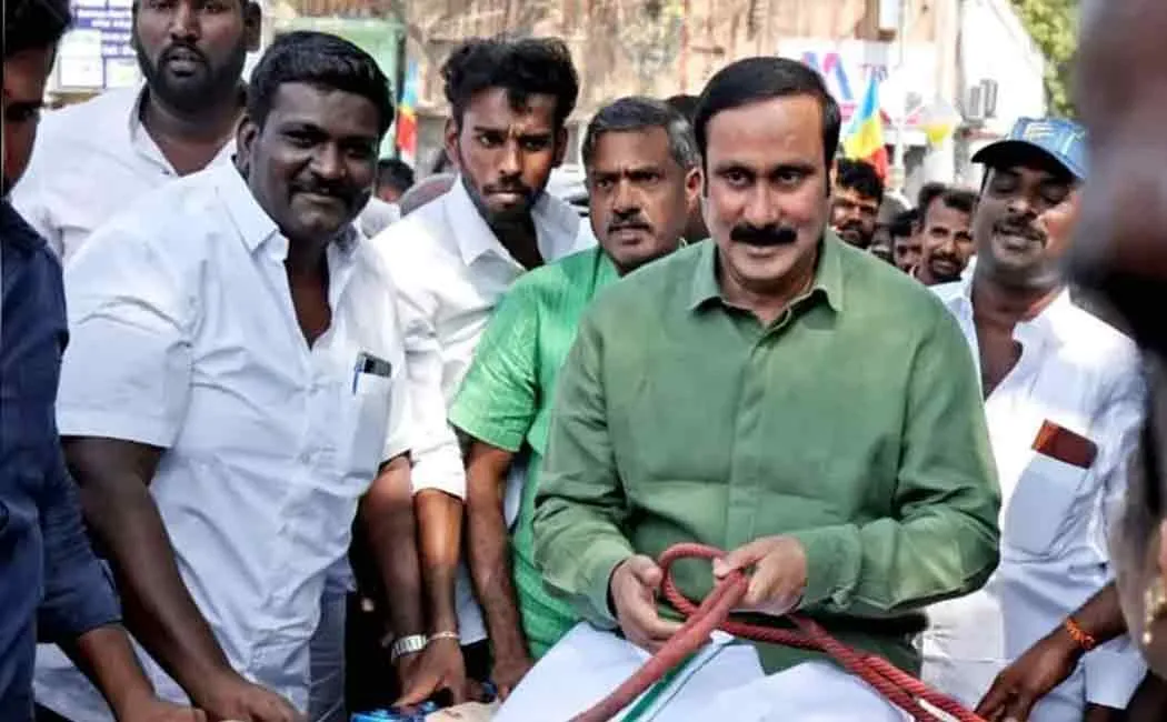 “Dravid is in the national anthem; Will he not sing for that?” Anbumani question