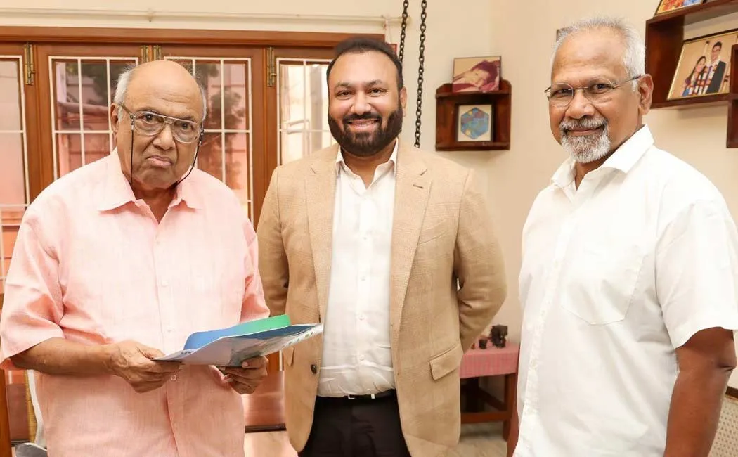 ponniyin selvan team donates 1cr for kalki foundation 
