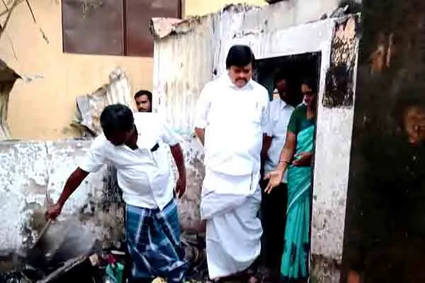 Rajendra Balaji extended a helping hand people