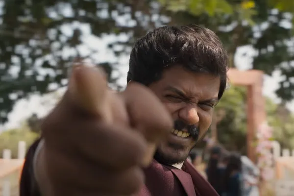 manikandan Kudumbasthan movie review