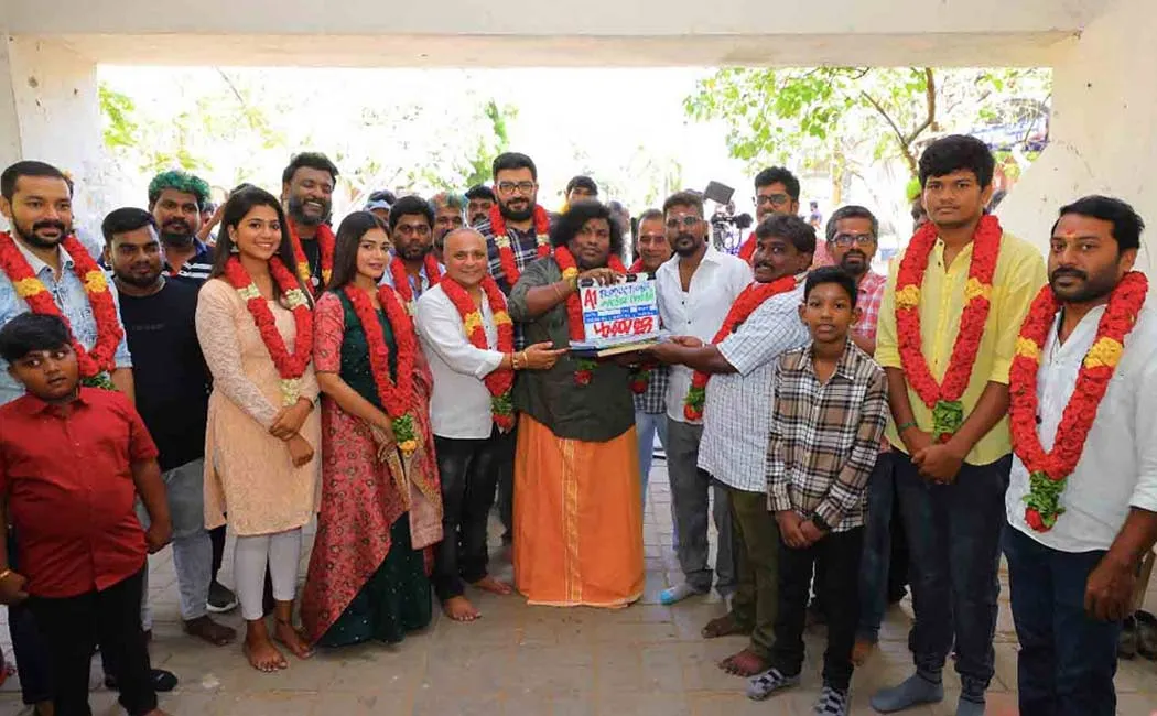 yogi babu new movie shooting started with pooja today