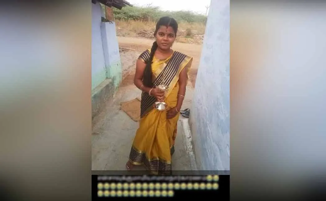 A 4-month pregnant woman committed with the status 