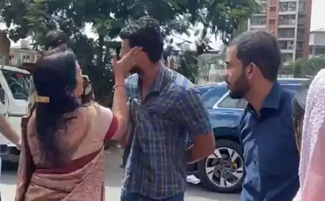 Woman MLA slapped on cheek by government official A sensation due to a viral video
