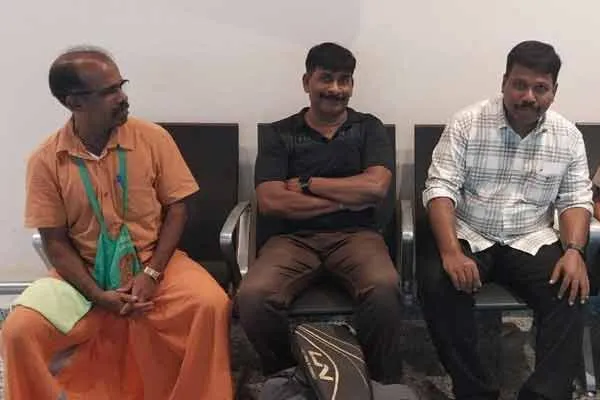  Police arrested 3 people including Murugan who arrived in Sri Lanka