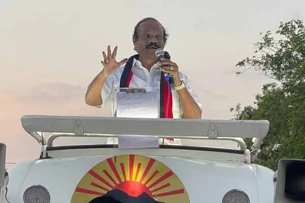 BJP crushed the textile industry. The regime should be removed says Dindigul I. Leoni