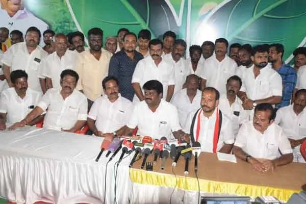  We are 100 percent against BJP says Vijayabaskar