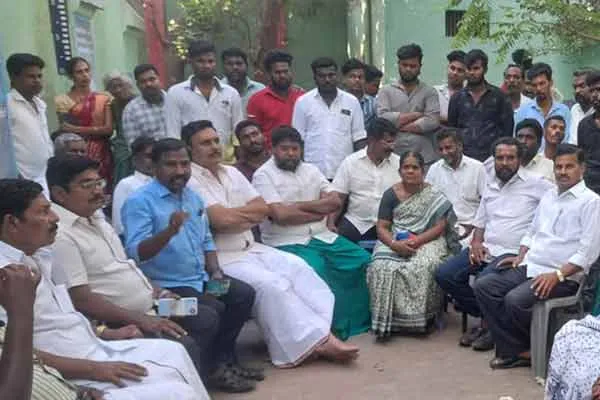 beaten on DMK councilor in Chidambaram