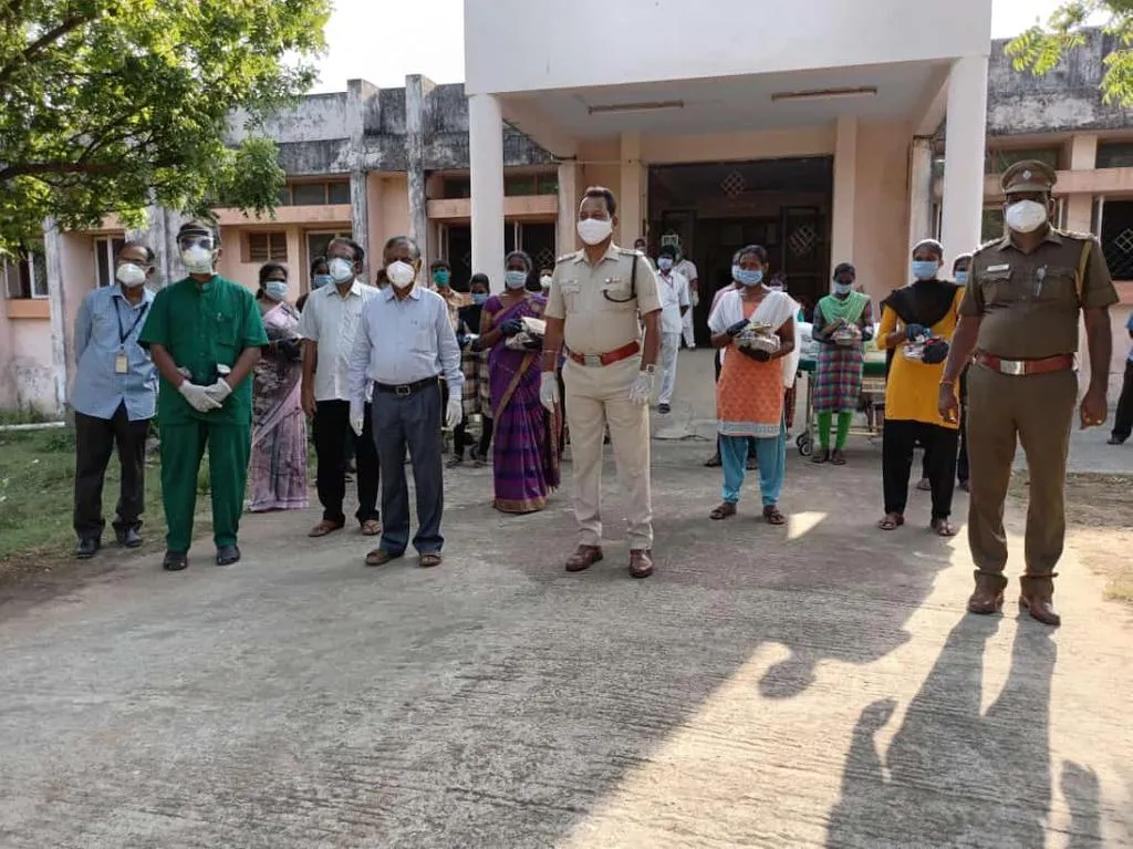 Thirteen people, including trained female guards who were affected by Corona in Cuddalore, were healed and returned