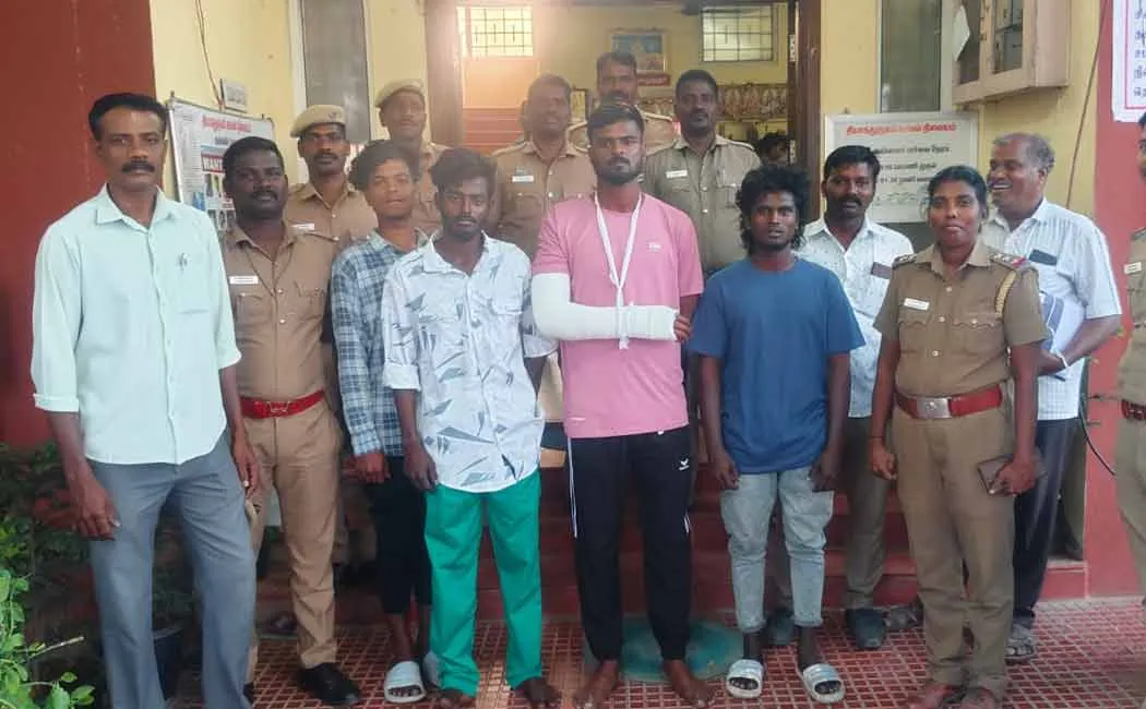  gang that chased and  passed away tea master