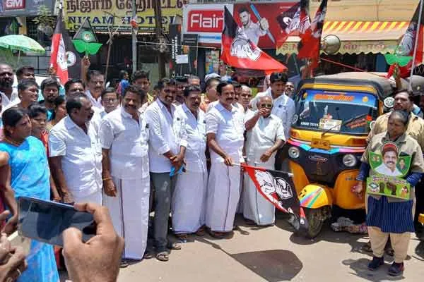 Former MP who started auto campaigns supporting AIADMK candidate 
