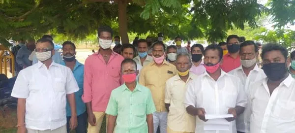 Kumbakonam Vegetable Market Traders