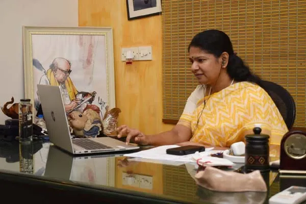 thoothukudi mp kanimozhi - dmk - 