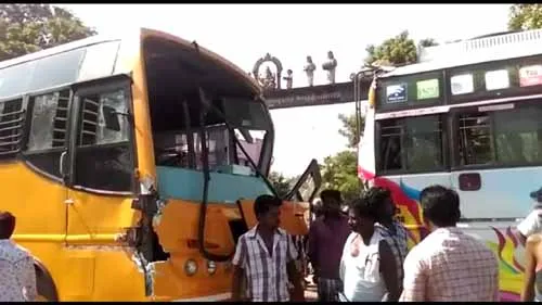 Bus accident - 28 children injured