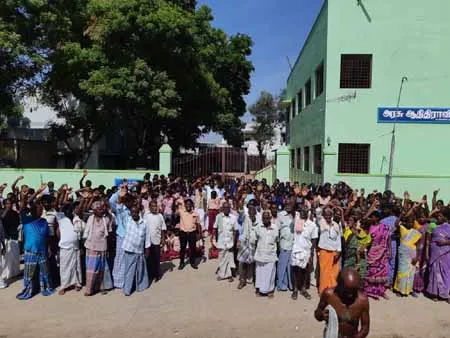 Struggle against teacher shortage