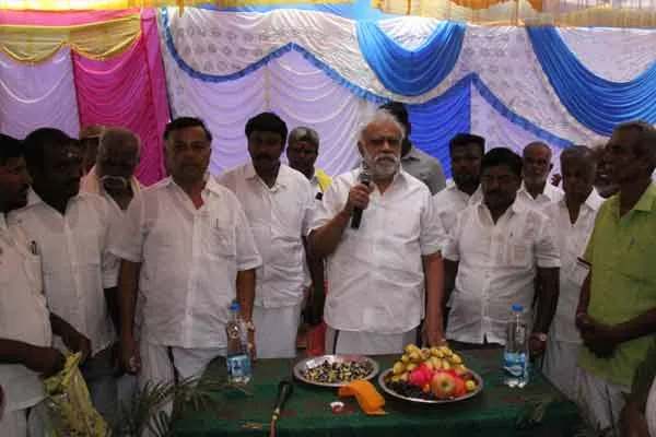 no villages in Athur constituency  do not have community halls  I. Periyasamy