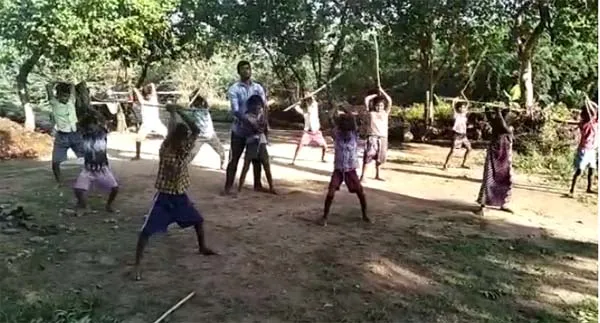 Kiliyanur near Ulundurpet - +2 student  