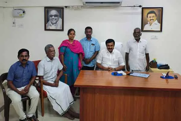 Tamil Nadu government offers house to writer Devi Bharathi 