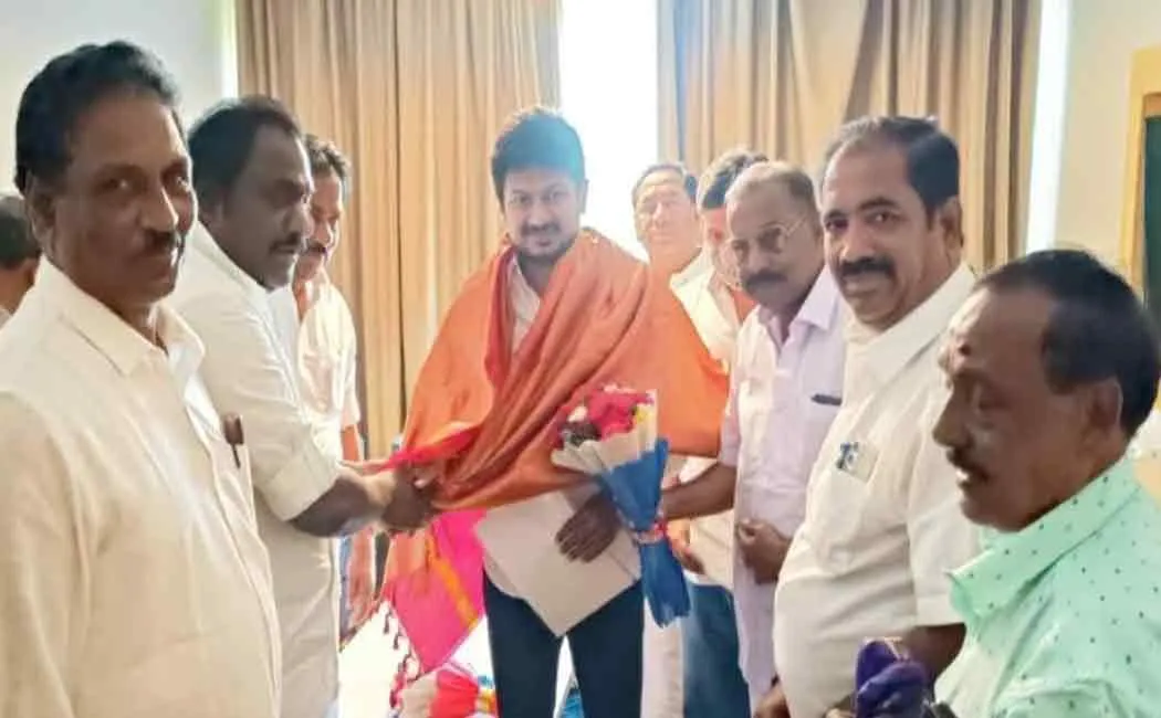 AIADMK Solai Raja meets  Udayanidhi