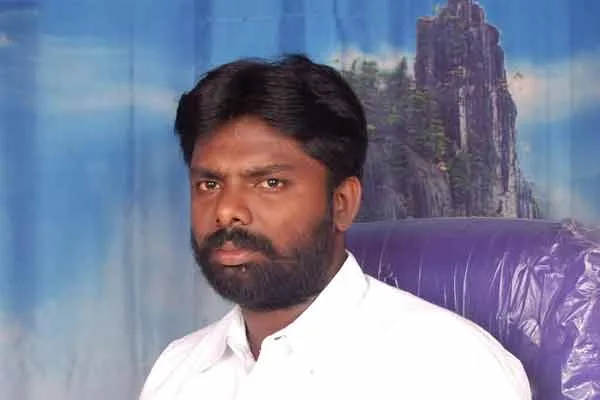 Senthil Mallar arrested for misbehaving with woman!