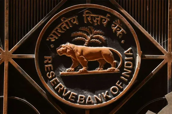 Farmers’ Association condemns RBI’s announcement  jewelry loans 
