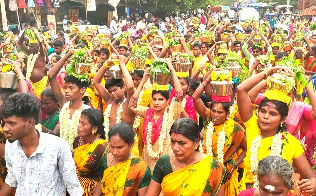Muthumariamman temple festival at Keeramangalam