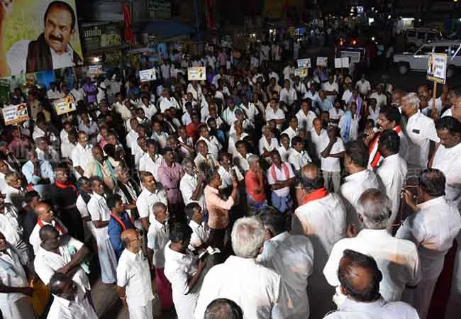 nellai District should not be divided ... People request