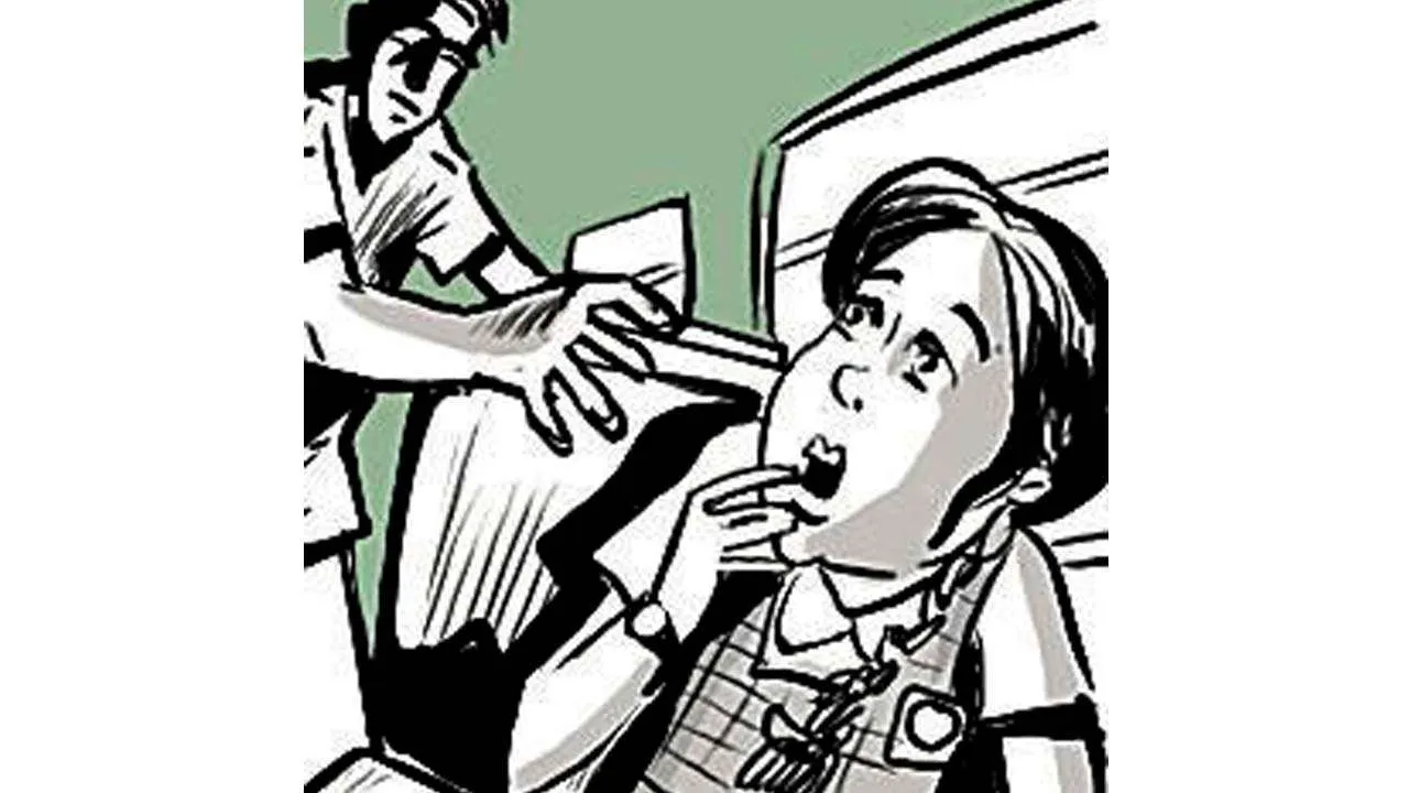 robbery in madurai...Private School Physical Teacher arrest!