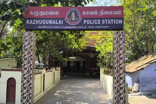 Senthil Mallar arrested for misbehaving with woman!