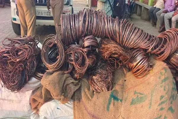 Two arrested for breaking transformer and stealing copper wires