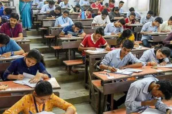  Venkatesan opposes setting railway exam centres Telangana TN candidates