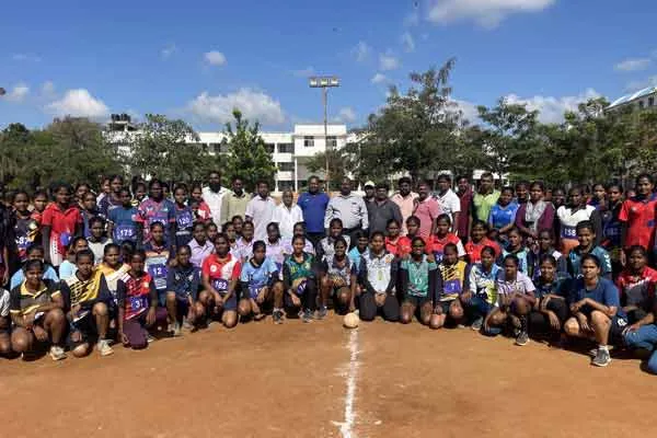 Players selected for tn team to participate national level handball tournament 