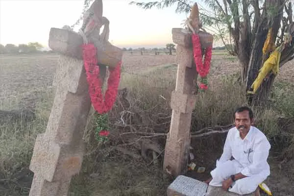 Inscription discovered in which villagers offer Maruthu brothers home guards