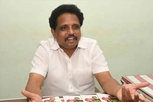    education minister explanation that Hindi is not being imposed says su venkatesan
