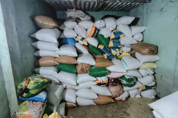 37 tons of ration rice smuggled from Chennai  Karnataka Andhra Pradesh